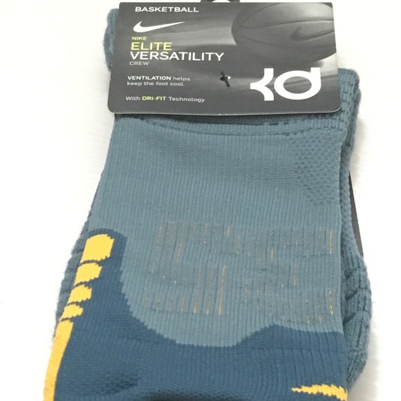 Nike Other - Nike Elite Versatility Crew Socks. Unisex,LARGE Nike Other - Nike Elite Versatility Crew Socks. Unisex,LARGE